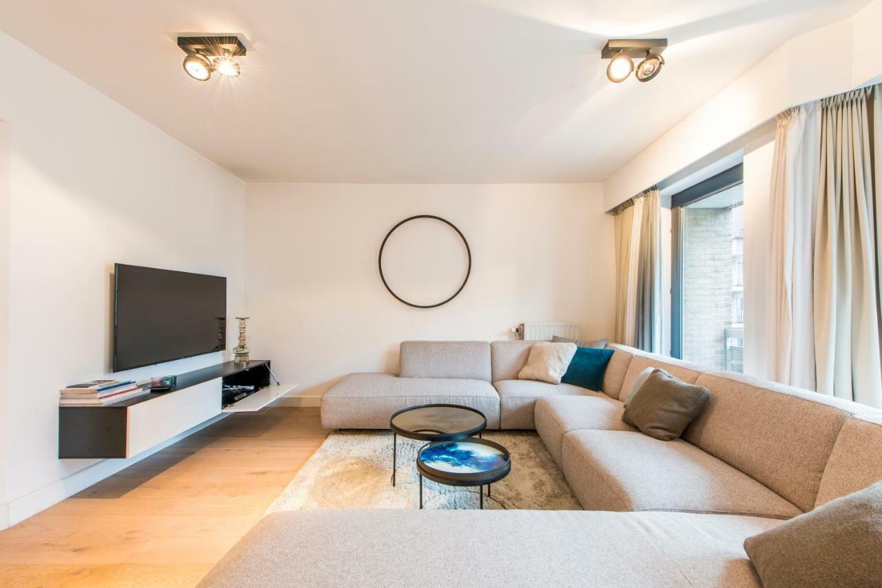Ruim En Modern Appartement Te Knokke Nabij De Dijk Exterior photo